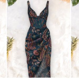 NWOT Averie “Halley” Draped Midi Dress